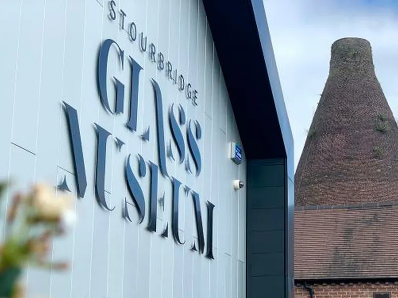 Enhancing Visitor Experience with EV Charging at Stourbridge Glass Museum