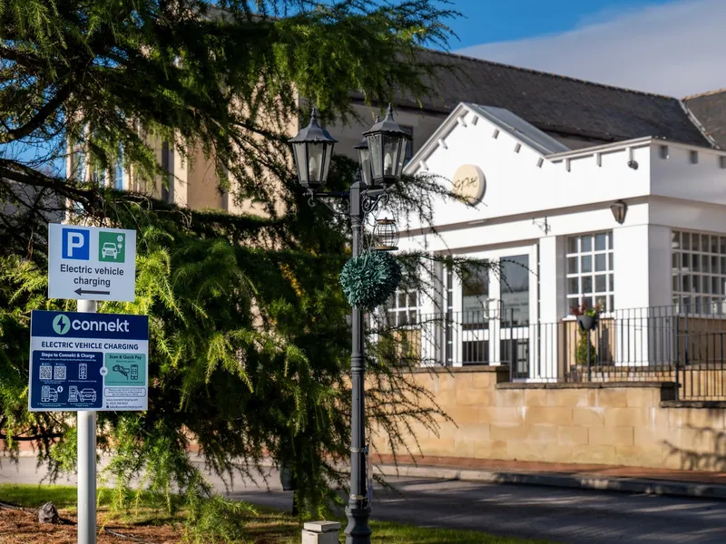 EV Charging Transformation at Gomersal Park Hotel