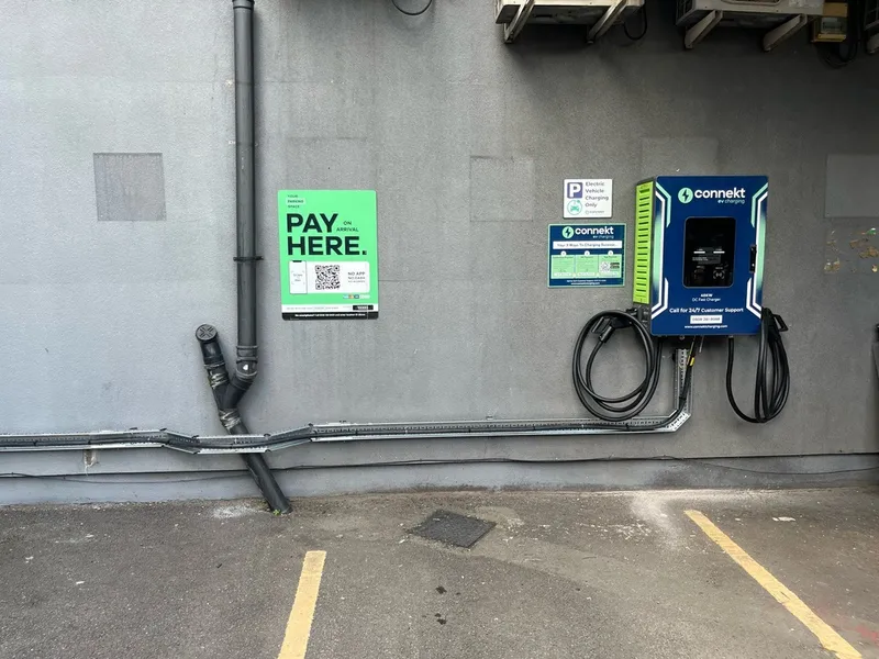 A Trusted EV Charging Partner for Holiday Inn Express